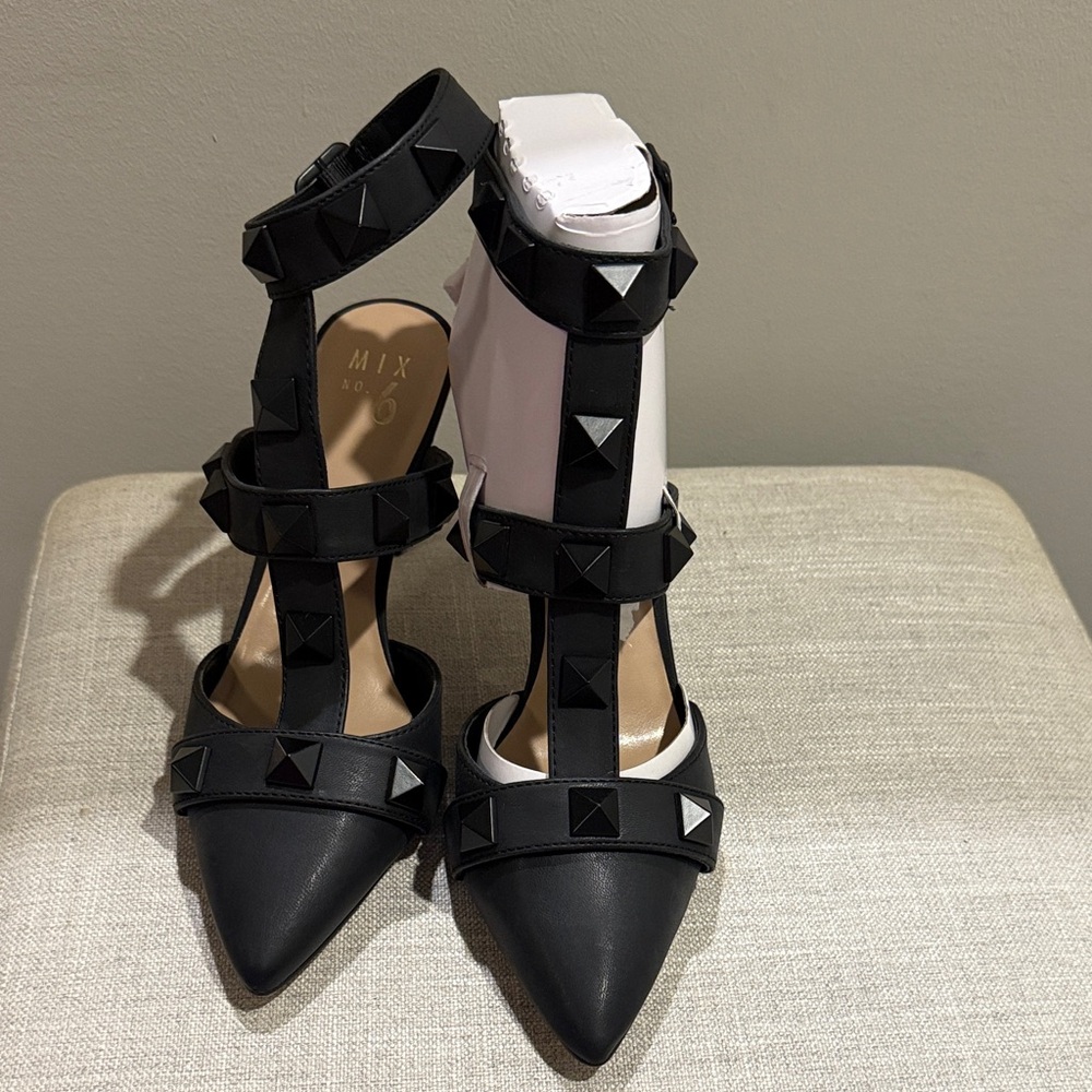 Mix No. 6 Black Pyramid Studded Heels